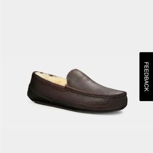 Men’s Ascot Leather UGGS Size 11 New in Box